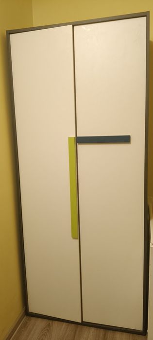 Zestaw mebli młodzieżowych