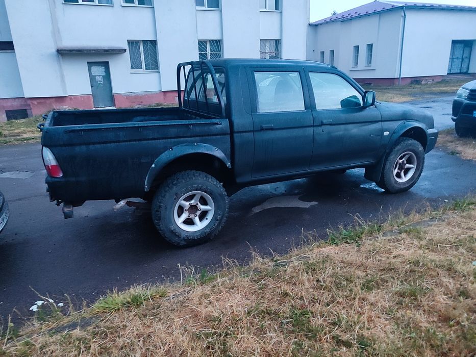 Авто пікап для ЗСУ Pickap Mitsubishi L200 Мітсубіші Л200