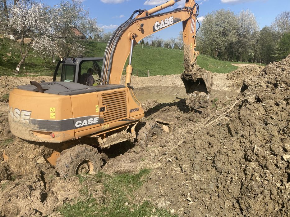 Послуги Оренда Екскаватора 20 т повноповоротний