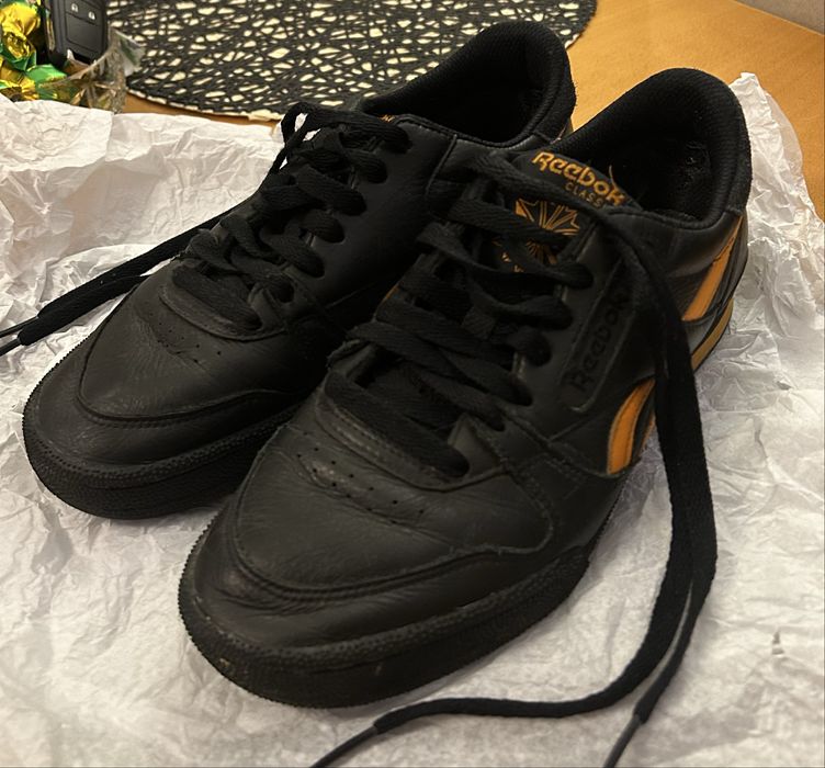 Buty damskie sportowe czarne Reebok rozmiar 38,5 (24,5 cm)