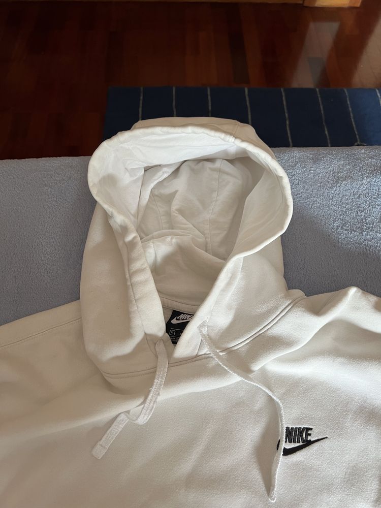 Sweatshirt Nike tamanho XL como nova