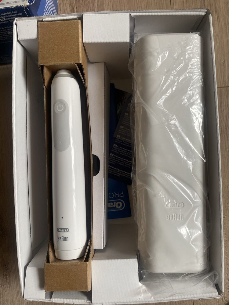 Szczoteczka elektryczna Oral B pro 3