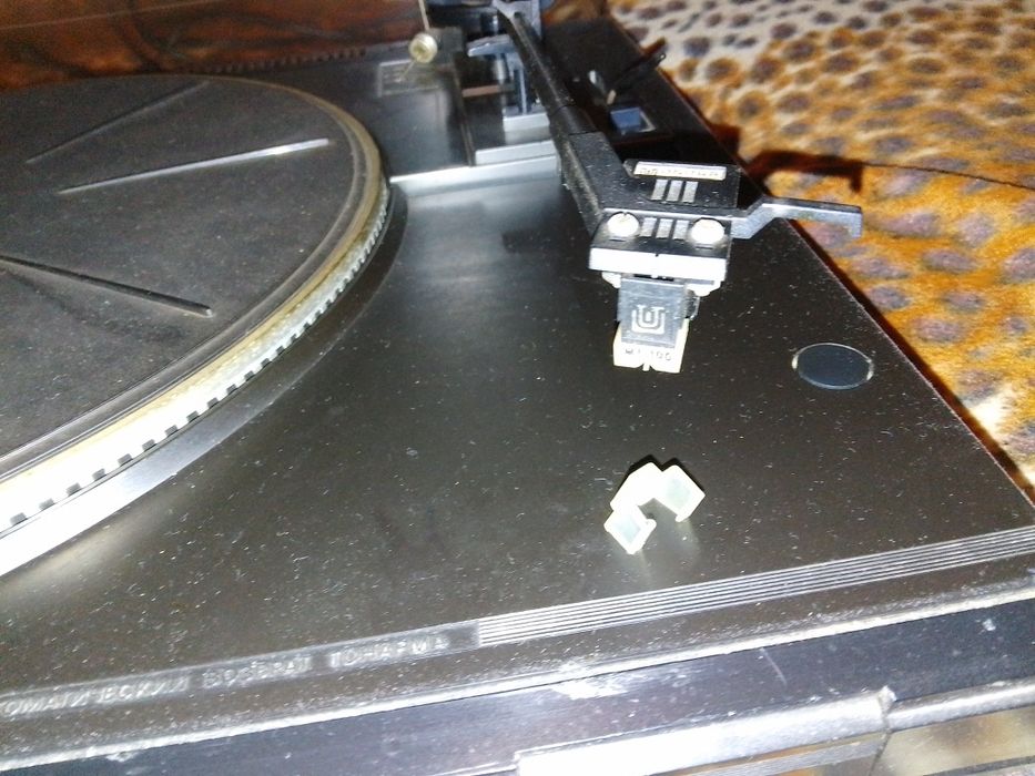 Програвач вінілових платівок Вега122С