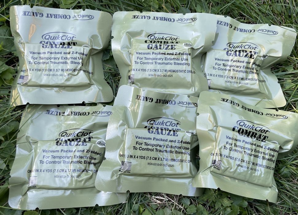 Кровоспинний бинт Combat Gauze QUIKCLOT