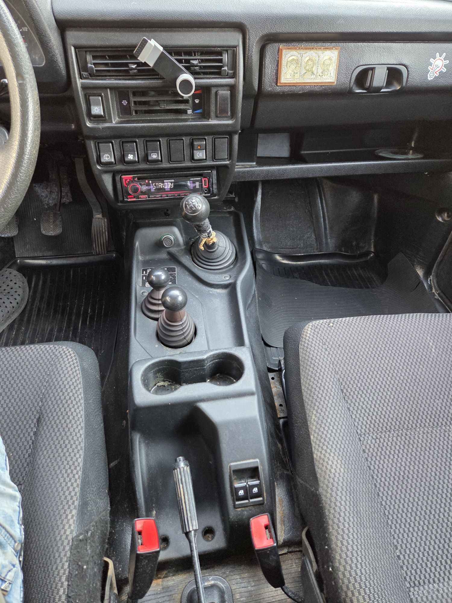 Lada niva taiga 4x4 18r