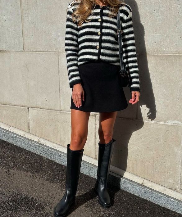 Спідниця-трапеція з кашеміру IVINA