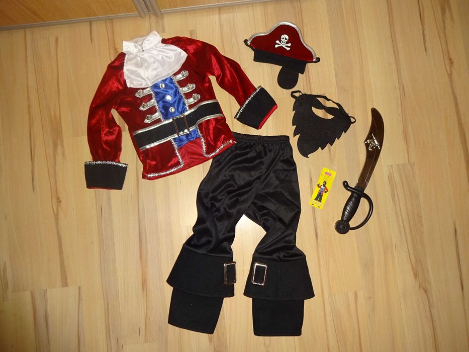 CARNIVAL kostium przebranie Pirata na bal + szabla / miecz 3-4 lata