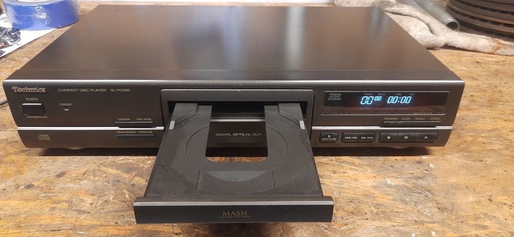 Sprzedam CD technics SL-PG390