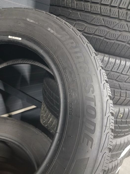 Зимові Шини БВ  205/60 R16  BRIDGESTONE  Blizzak LM-32  Склад