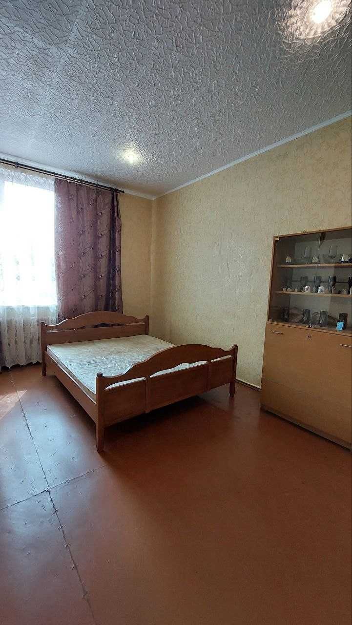 Продам будинок м. Зміїв