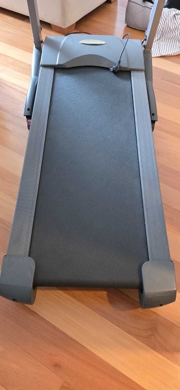 Passadeira eléctrica BH Pionner Supra G6452