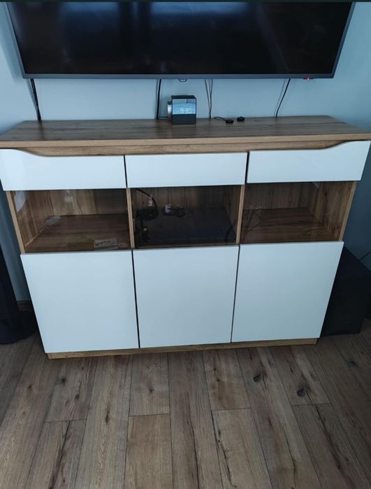 Komoda duża, szklona, BRW