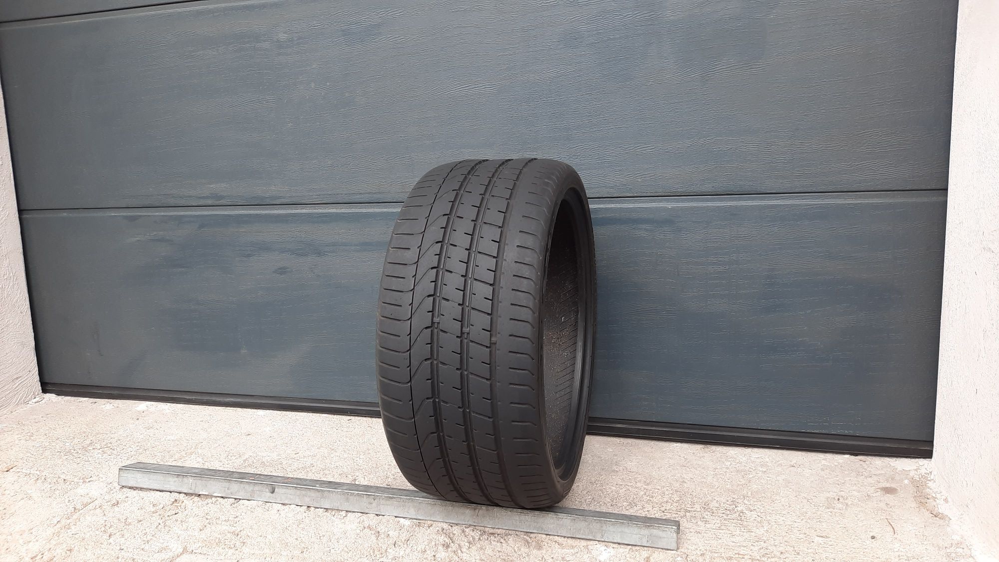 Pirelli 275/30 ZR20 P Zero