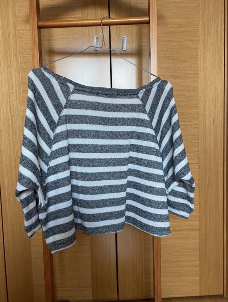 Camisola Riscas Branca e Cinzenta