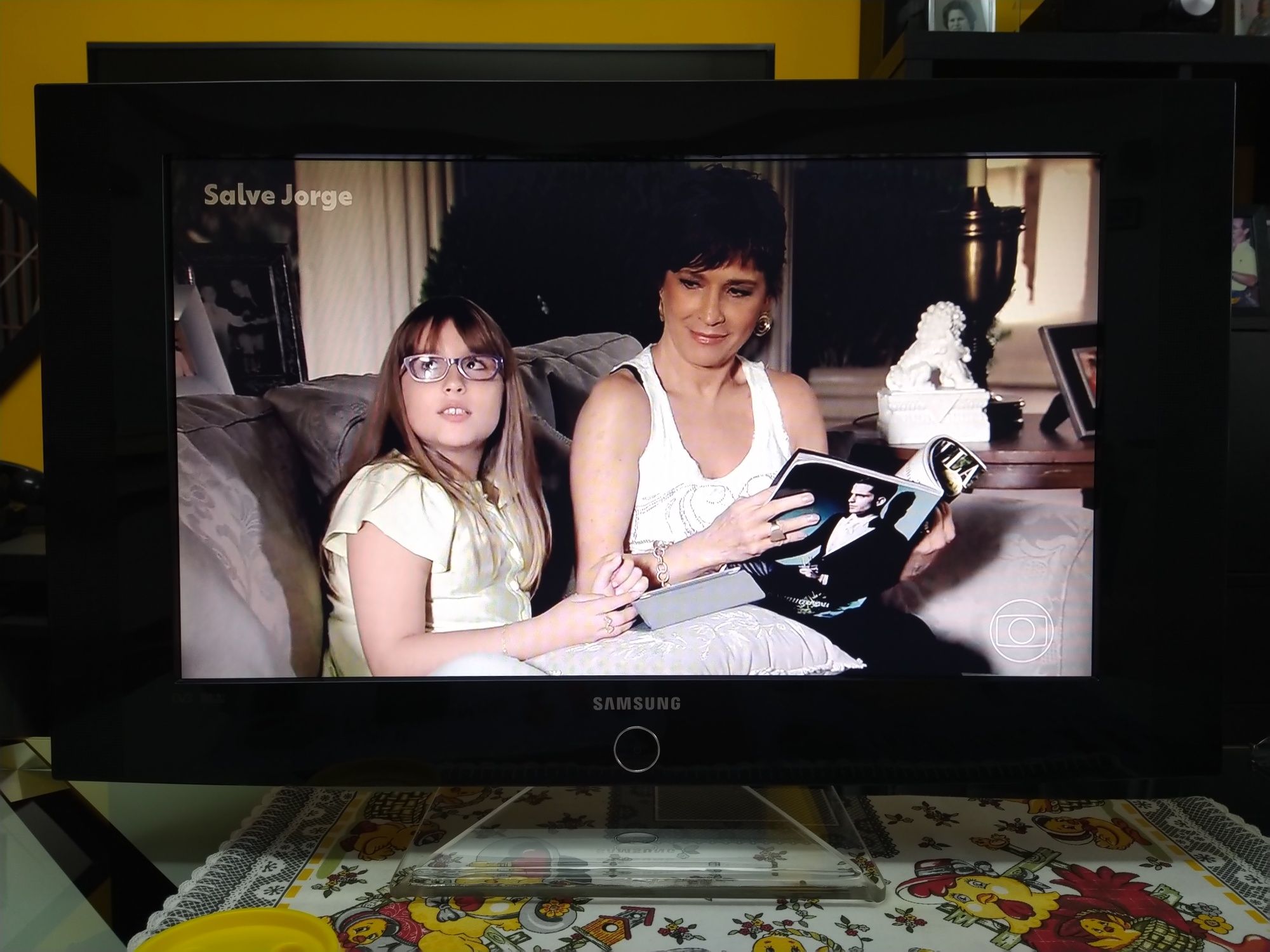 TV televisão monitor Samsung casa quarto apartamento escritório gabine