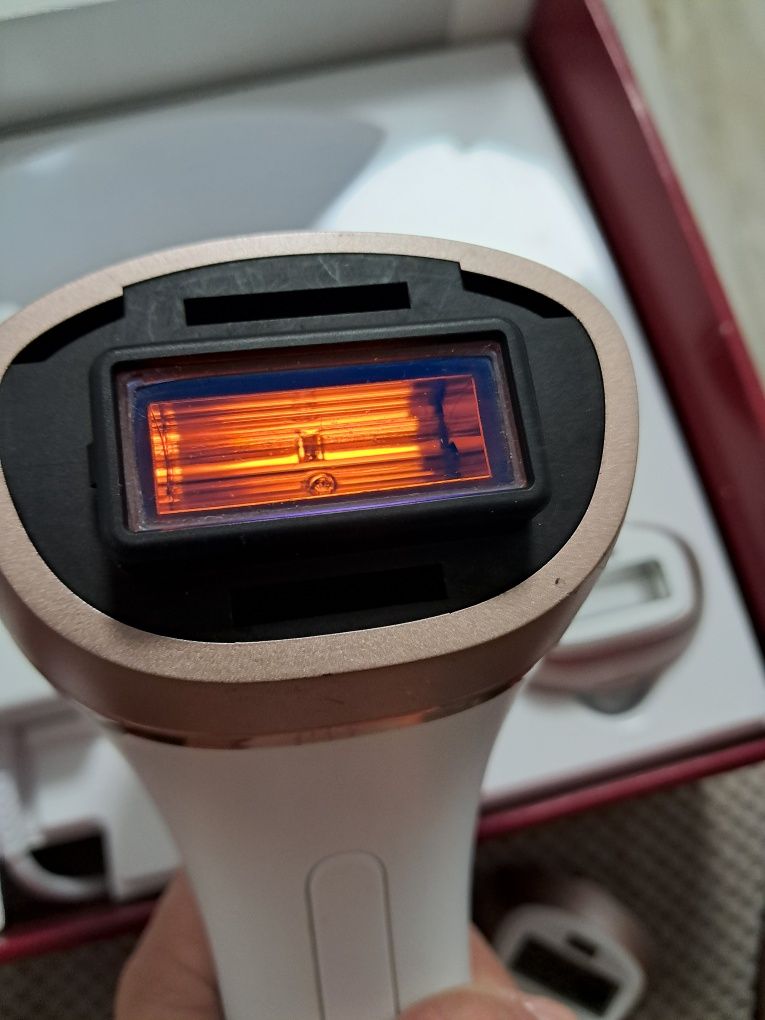 BRI955 lumea philips ipl