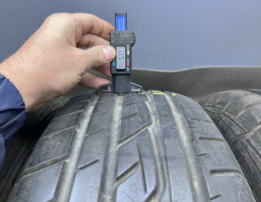 Шини ~5.8мм літо 225 65 R17 Toyo Proxes CF1 SUV резина літні