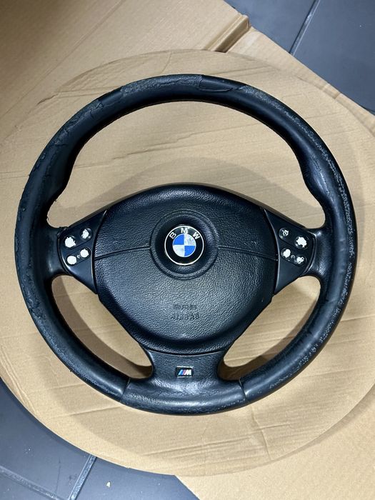 Volante BMW E39 Pack M