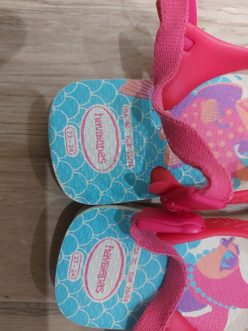 Chinelos havaianas 23 / 24