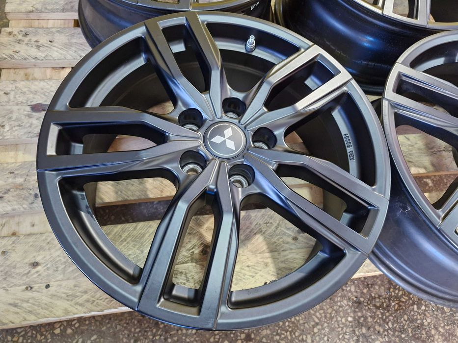 Alufelgi 5x114,3 17 Mitsubishi ASX Lancer Eclipse Cross Outlander ET38