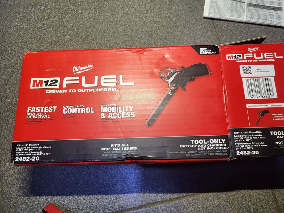Акумуляторний стрічковий  напильник 13mm Milwaukee 2482-20 FBFL13