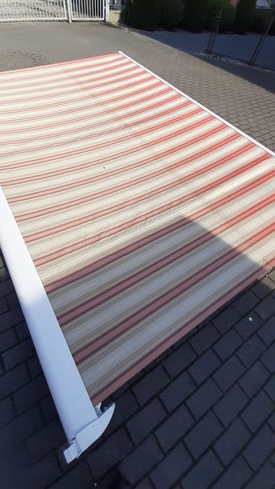 Markiza tarasowa kasetowa. 4m x2.6m