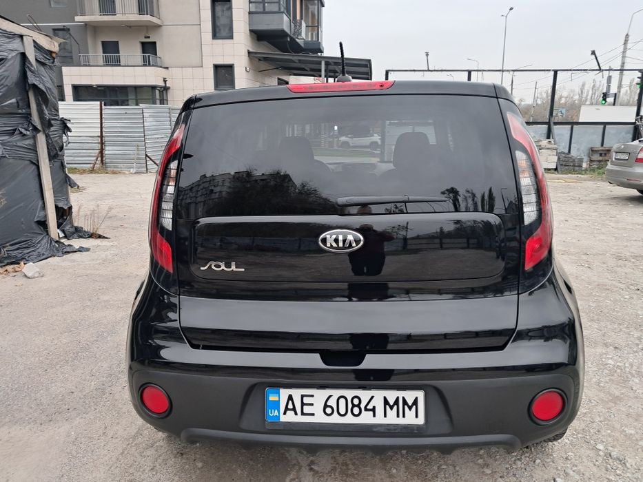 Продам KIA SOUI автомат