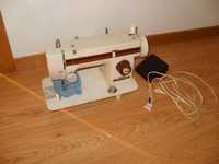 Máquina de costura elétrica (de mesa com pedal)