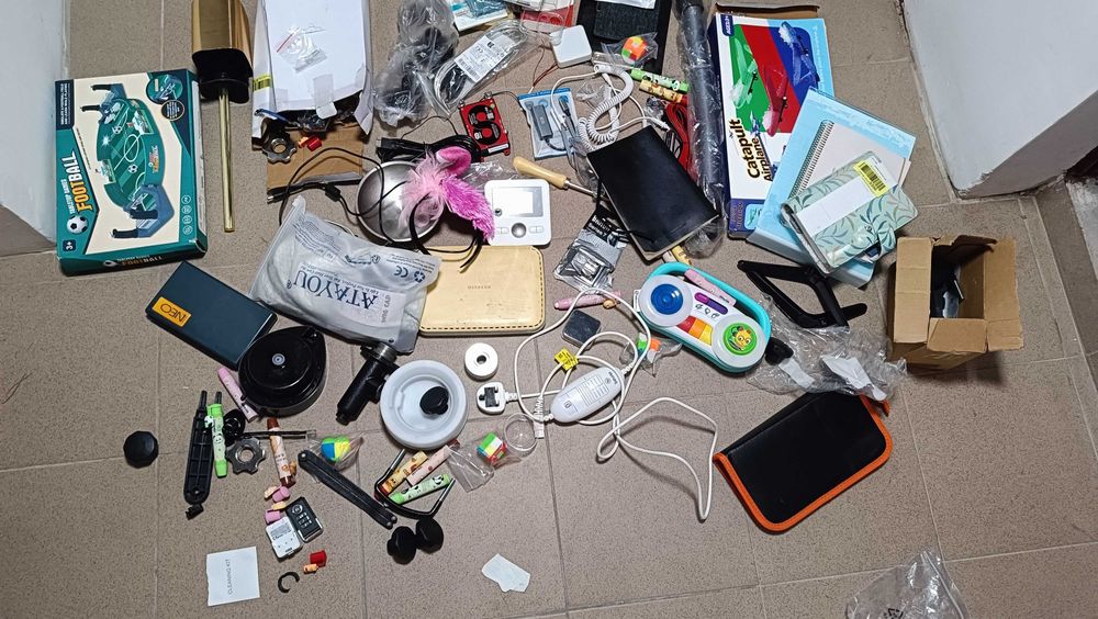 box karton mix do domu akcesoria i elektronika uszkodzona