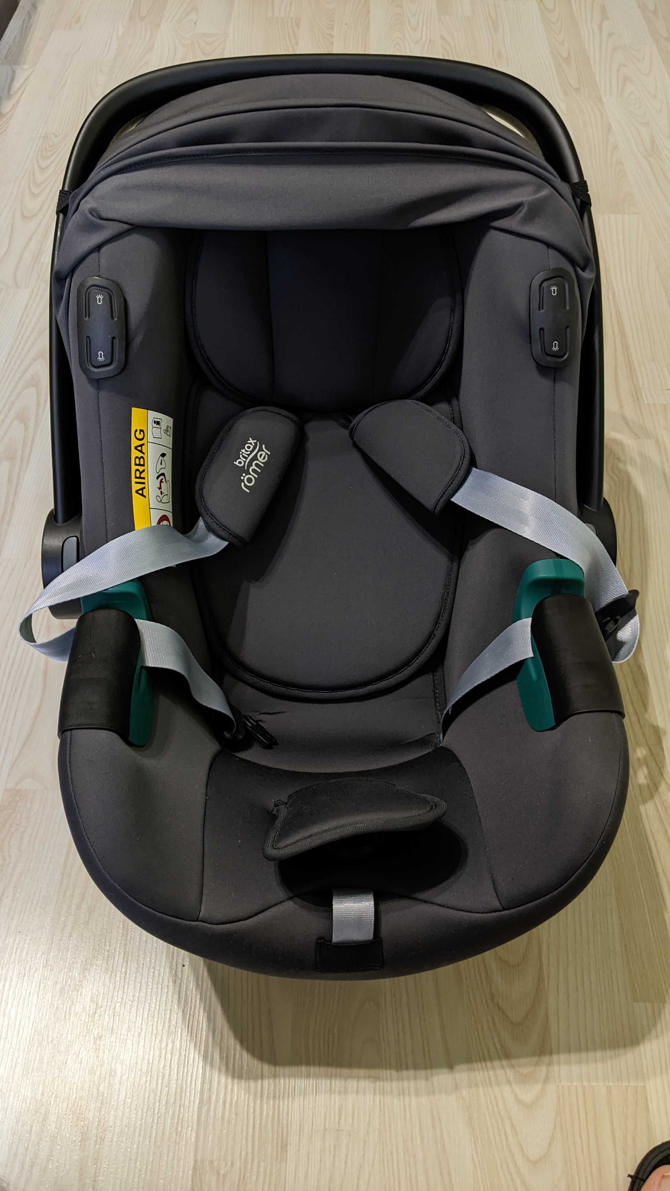 Автокрісло BRITAX-ROMER BABY-SAFE iSENSE (Midnight Grey)