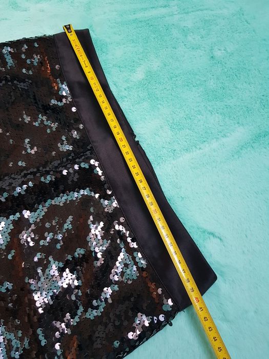 Czarna spódnica z cekinami marki ORSAY rozm. 38