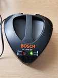 Ładowarka bosch 36v