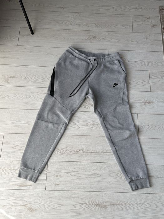 штани Nike Tech Fleese