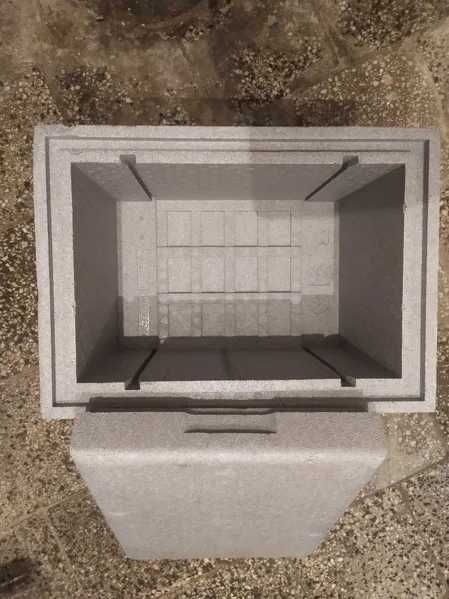 Pojemnik styropianowy - twardy