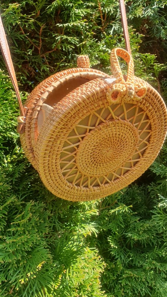 Rattanowa,nietuzinkową, rewelacyjna torebka na lato