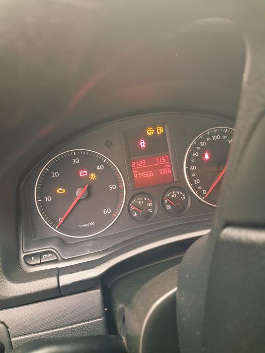 Sprzedam Volkswagen Golf V 1.9TDI 2005 rok