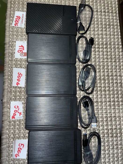 Зовнішній жорсткий диск 700гб-500гб