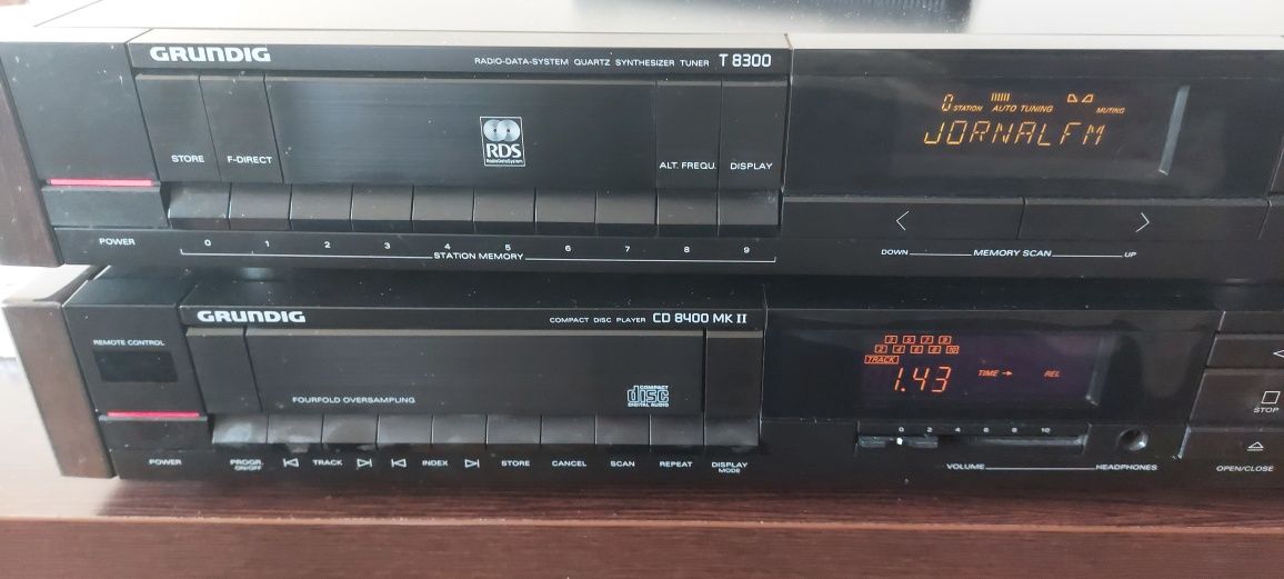 Conjunto Grundig cd 8400 / t8300