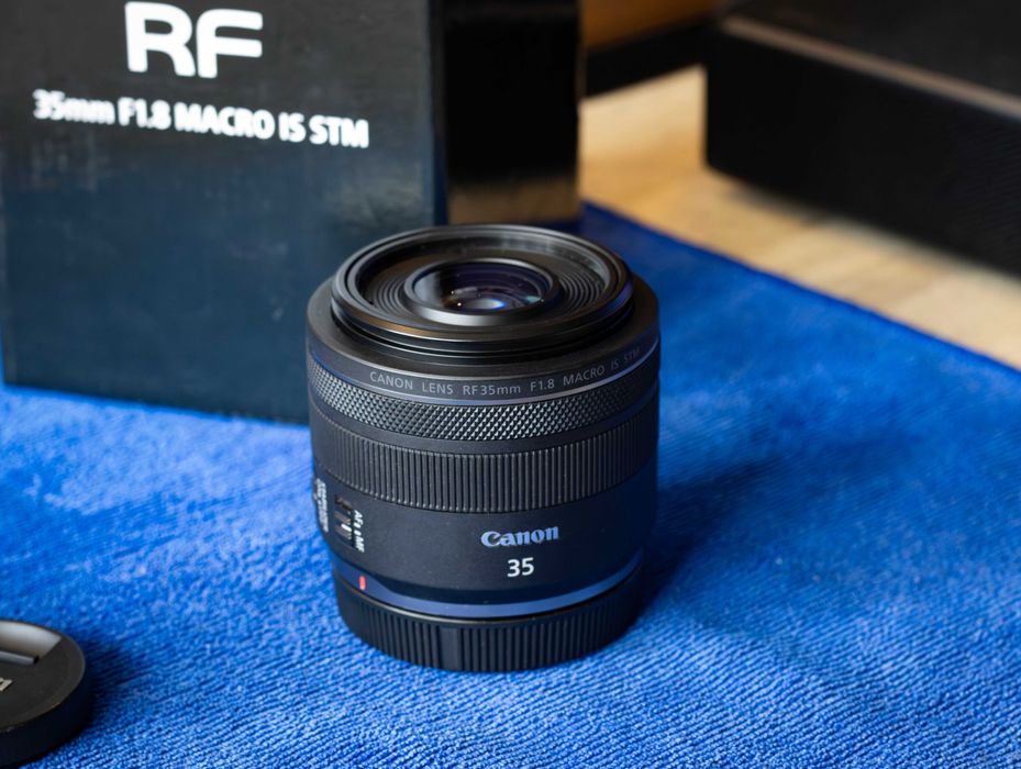 Объектив Canon RF 35mm f/1.8 IS Macro STM новое состояние