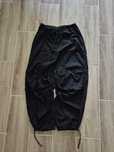 Baggy parachute pants