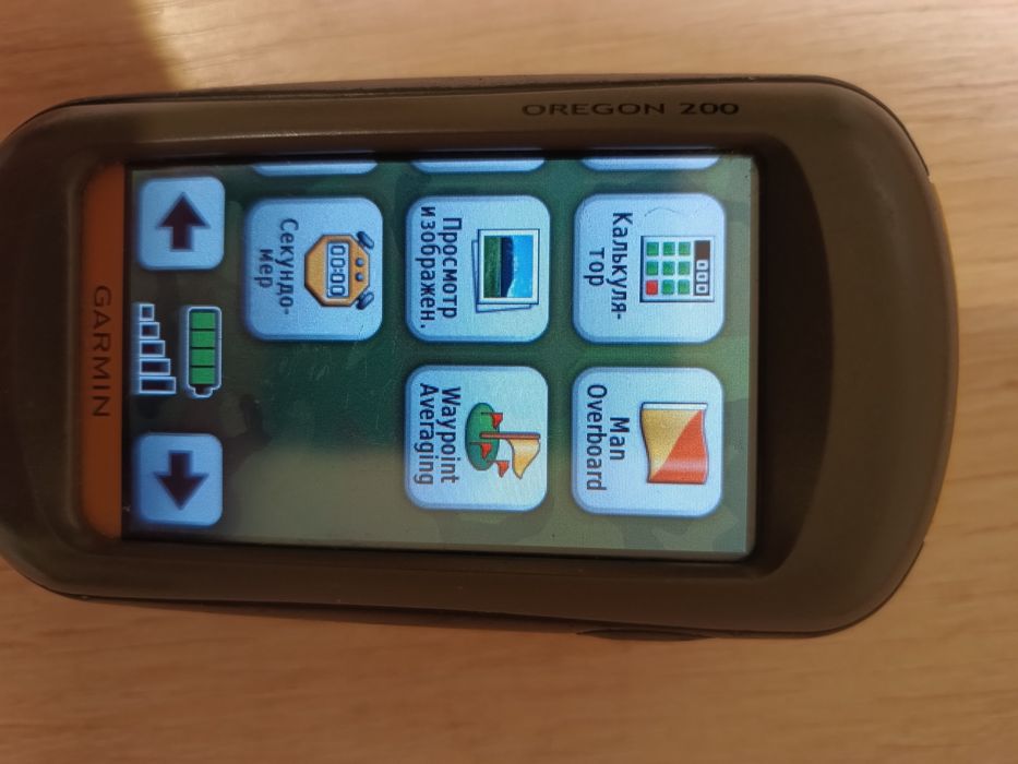 GPS навігатор GARMIN Oregon 200