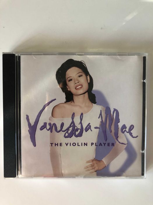 4 CD's - Vanessa, The Mission, Mike Oldfield e Lighthouse por €15