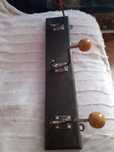 Stary wieszak trzy ramienny o dl.50 /10 cm. Ladny dodatek dekoracyjny