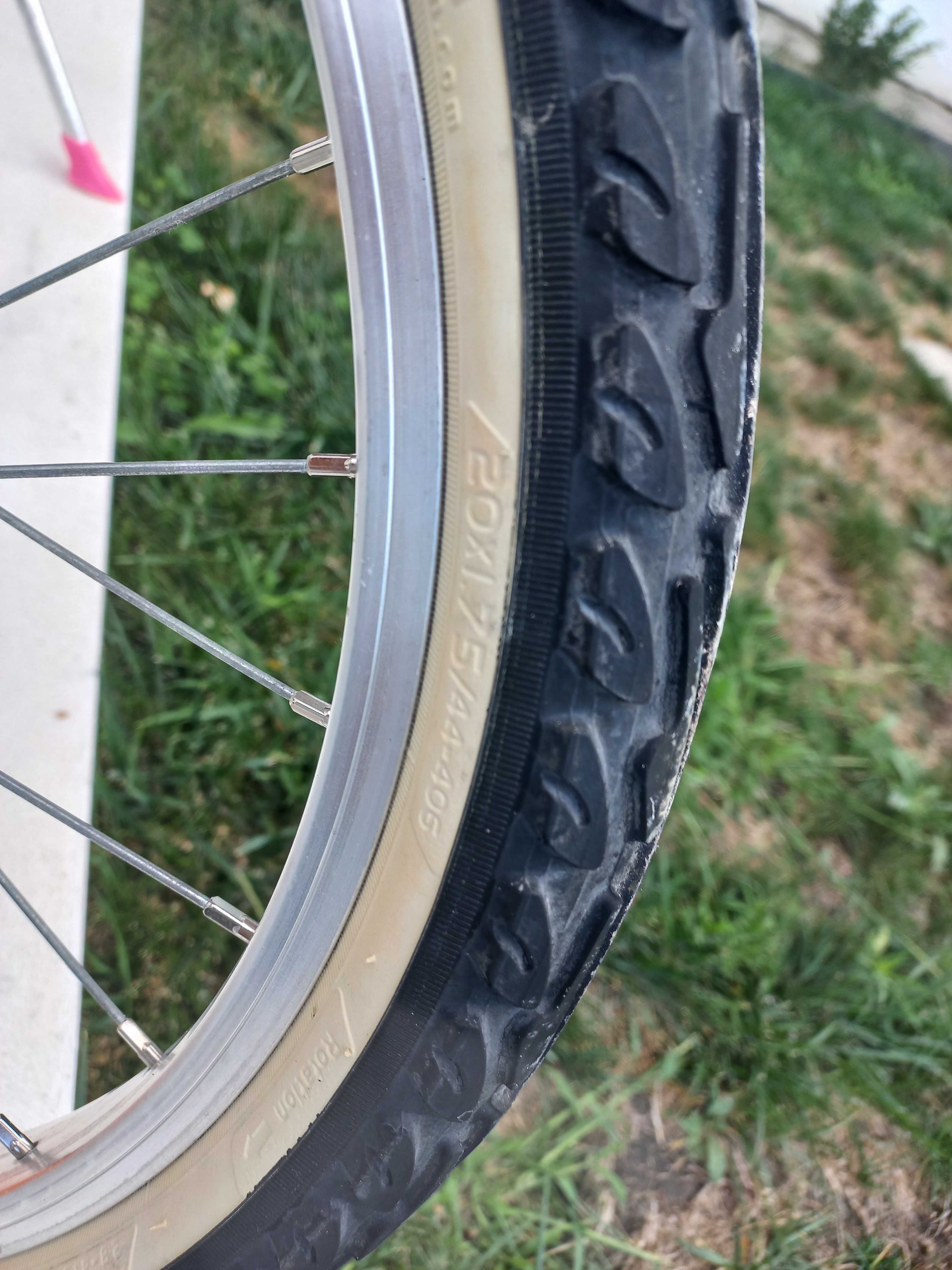 Bicicleta menina roda 20