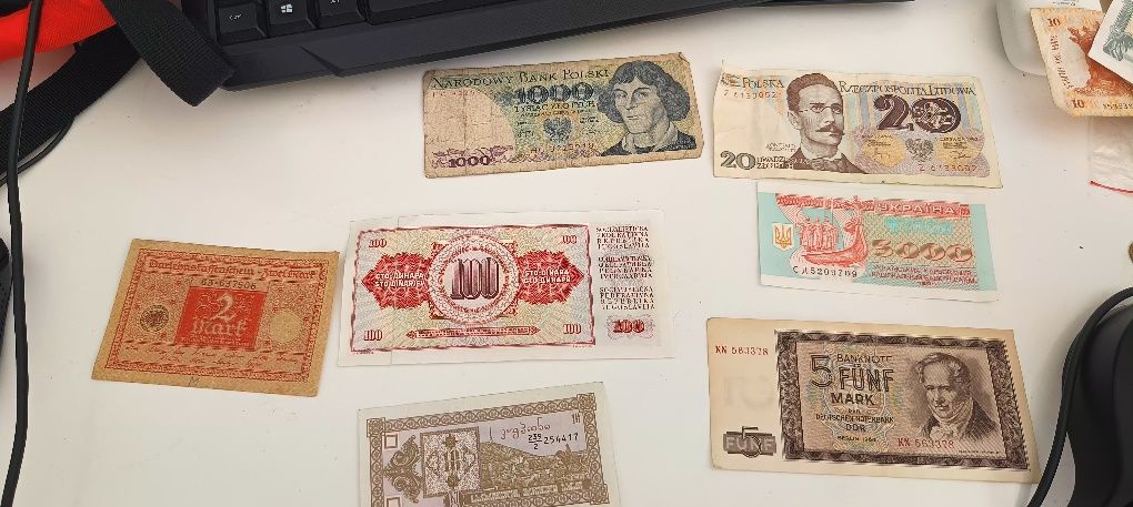 Taki zestaw banknotów
