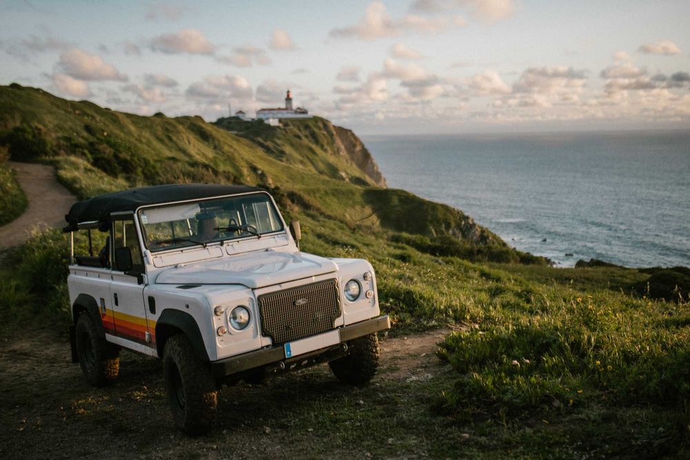 Aluguer Carro Jipe Clássico Land Rover Defender Eventos e Casamentos