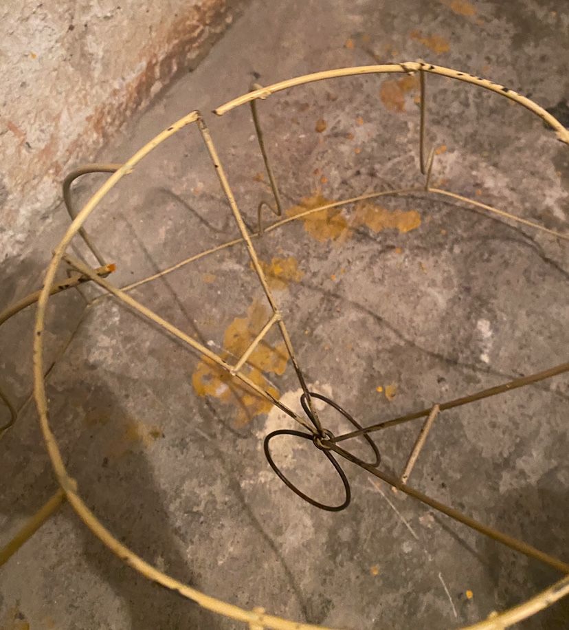 Stelaż abażur lampa wygięty metalowy prl