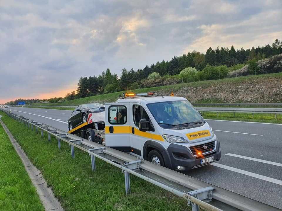 Laweta Holowanie Chrzanów Pomoc Drogowa A4 Transport Warsztat