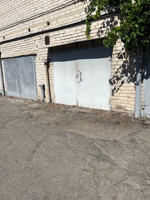 Гараж на Космической