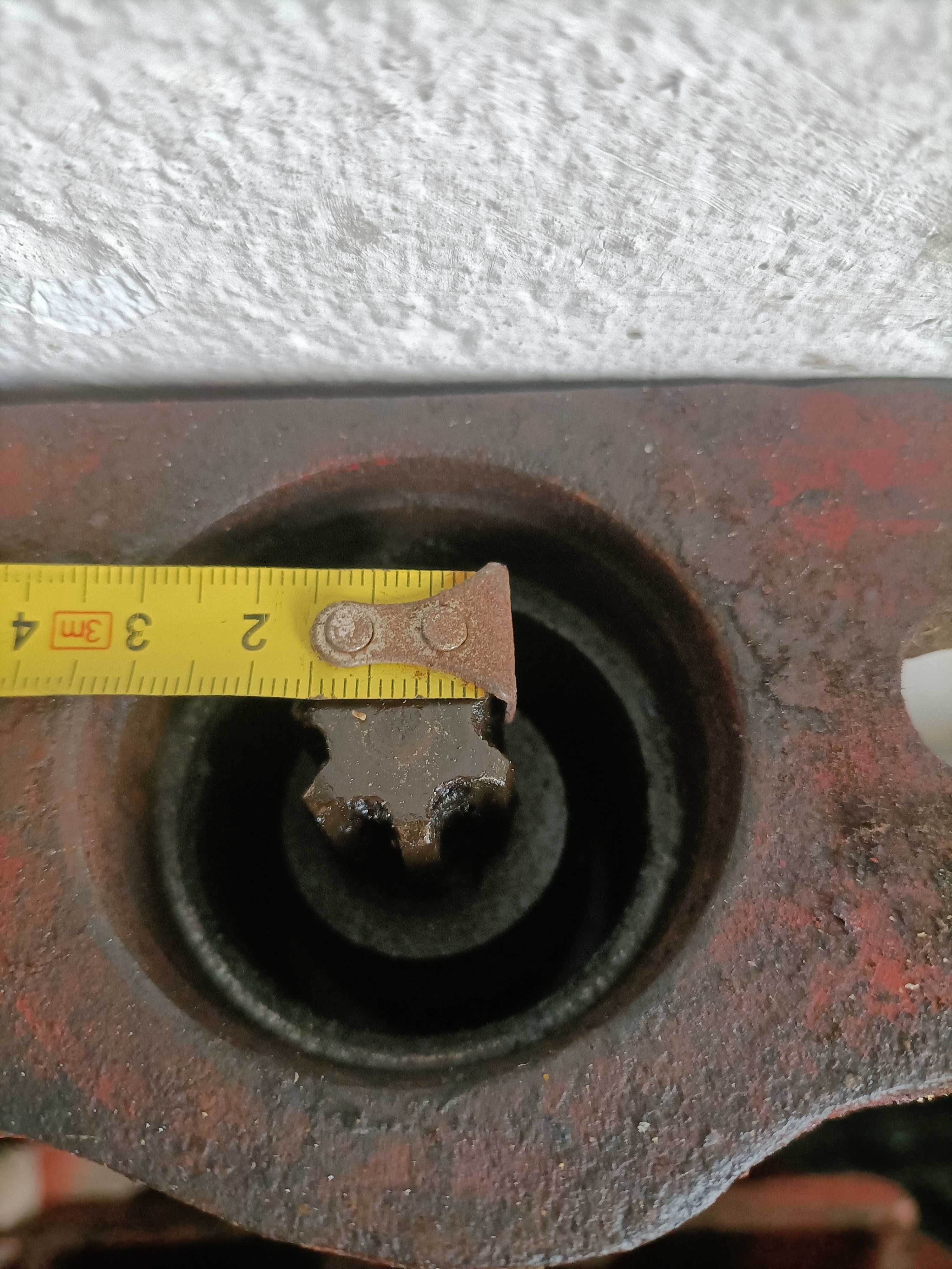 Pente para cortar mato, usado